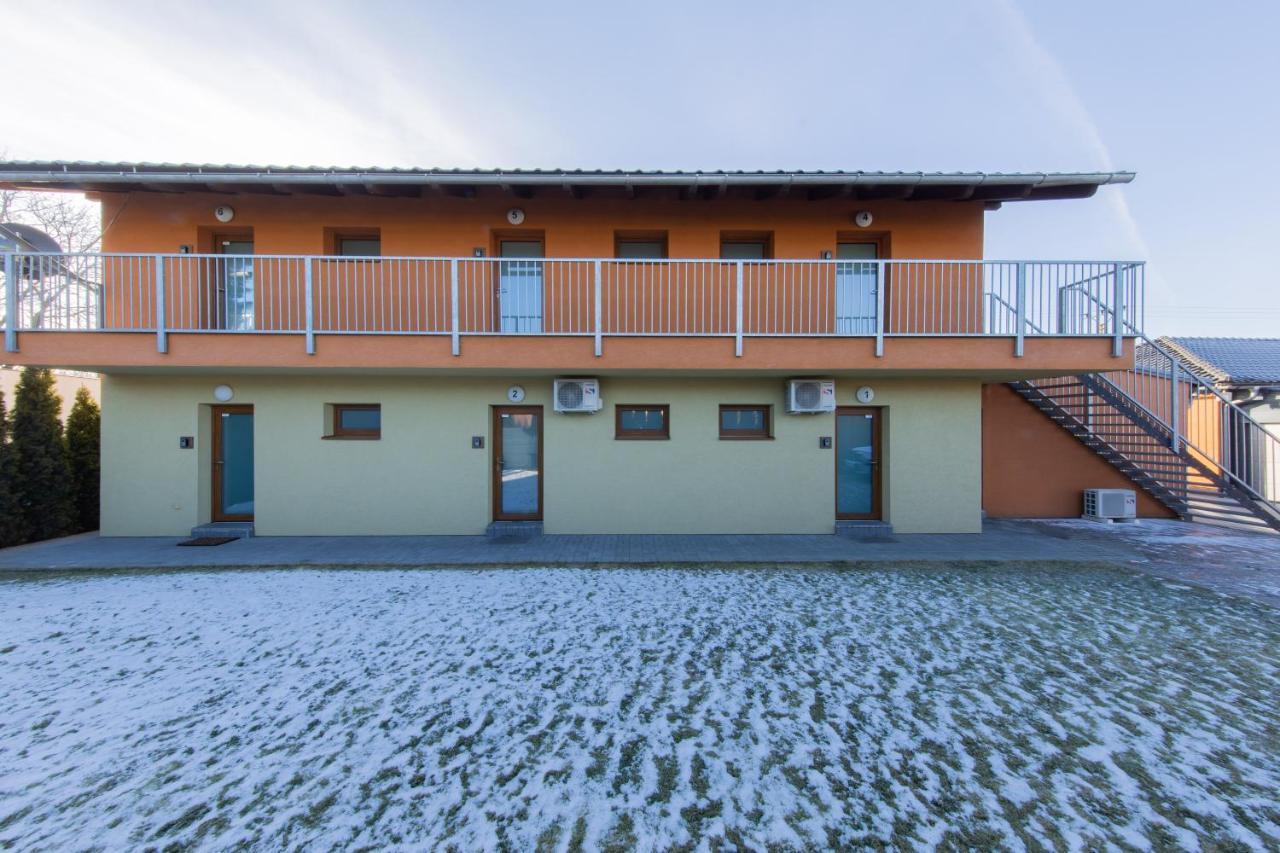 Apartmán Sophia 4 s terasou a bazénem Velké Losiny Exterior foto