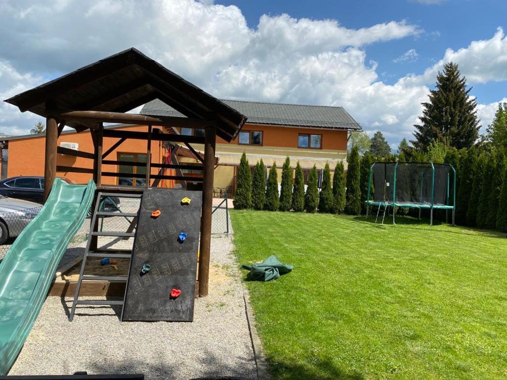 Apartmán Sophia 4 s terasou a bazénem Velké Losiny Exterior foto